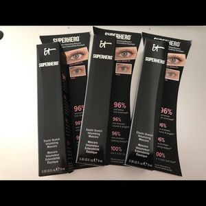 It Cosmetics Superhero Mascara Lot 3